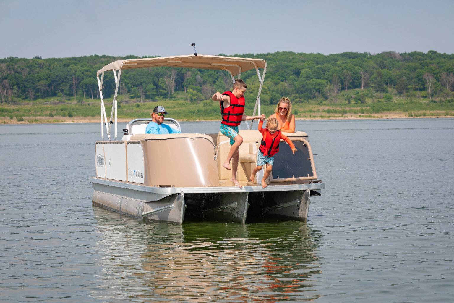 Saylorville Lake Marina Boat Club